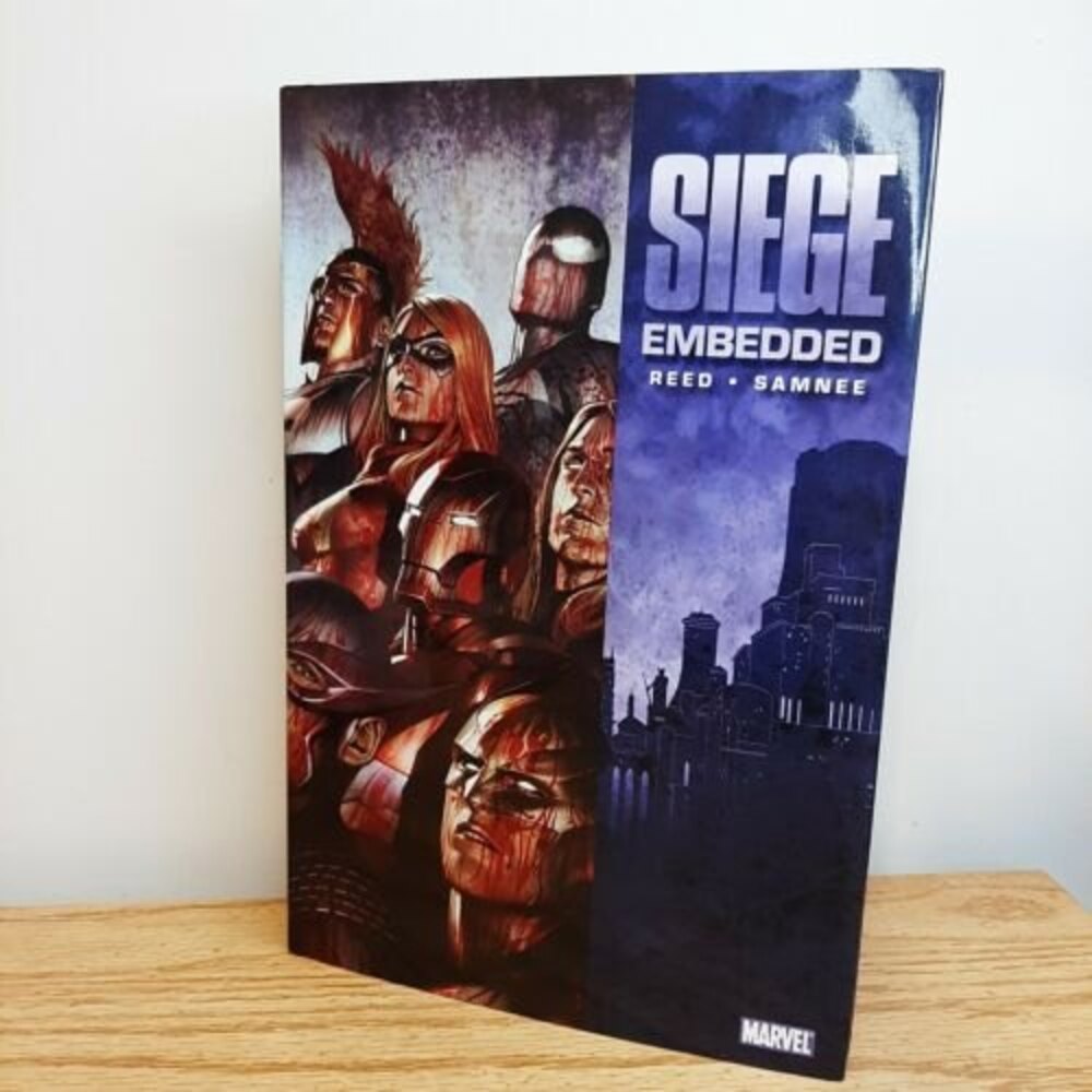 Siege: Embedded - HC Book Marvel Graphic Novel Reed Samnee (Issues 1-4)